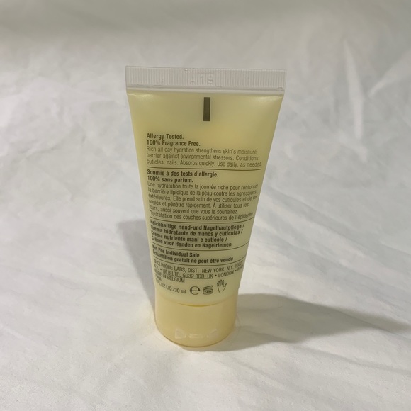 ๐ธ *Brand New* Clinique Skincare Bundle ๐ธ - Picture 2 of 5